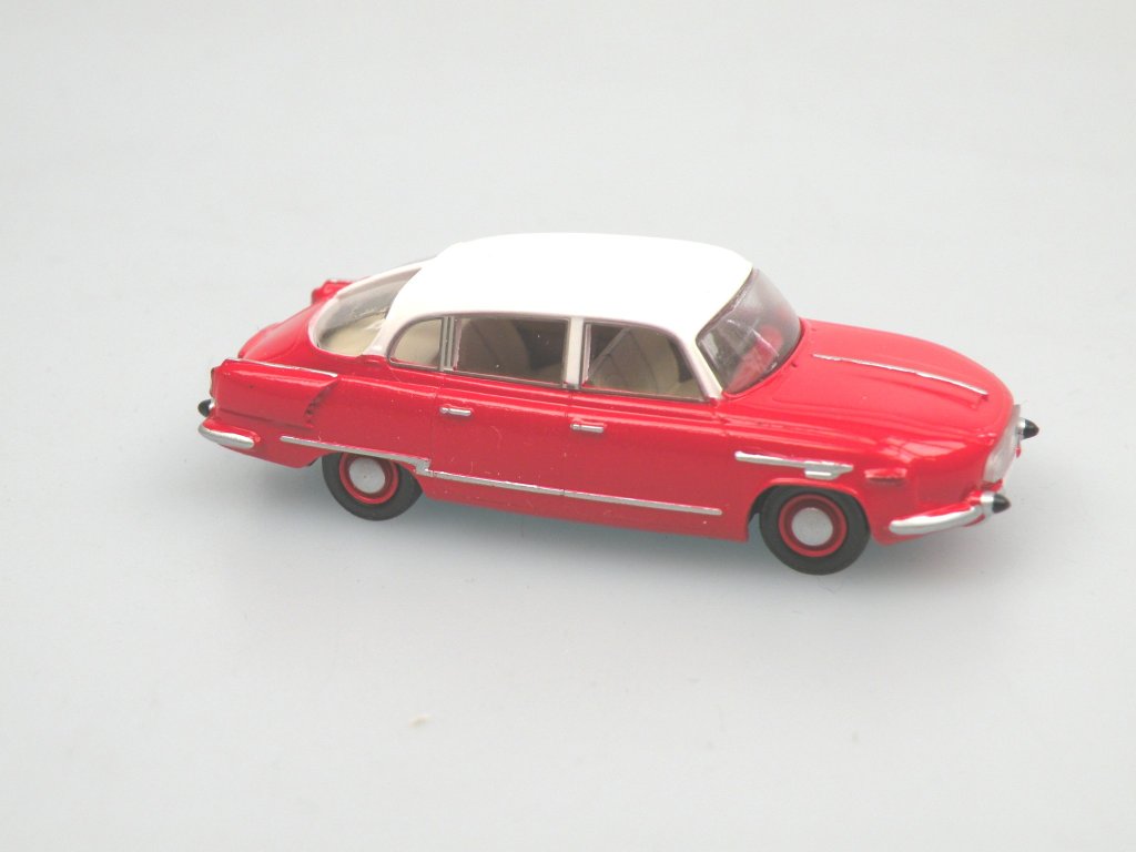 T603-T1 1956 červená/bílá